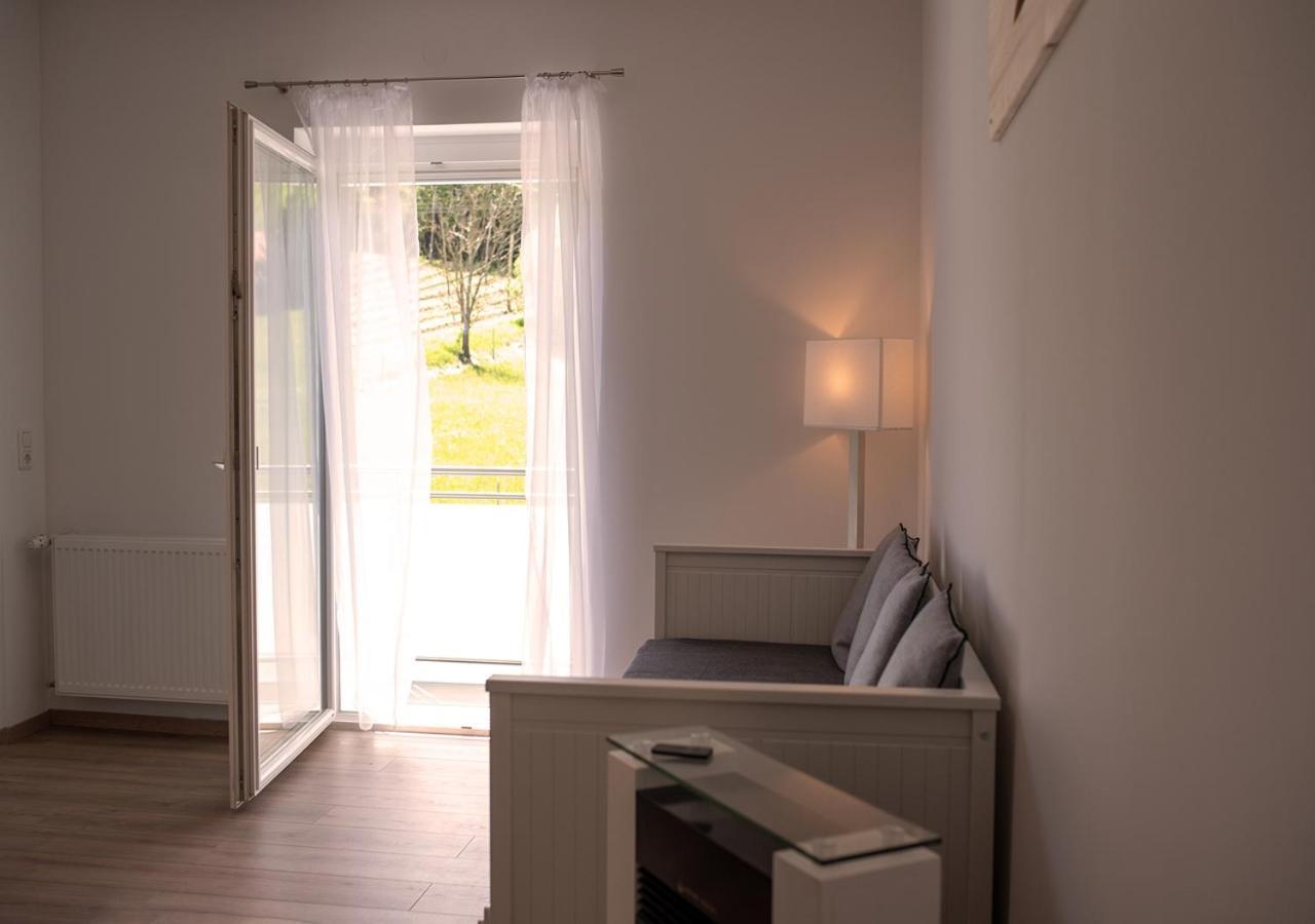 Claus Resch Appartements 루트스카치 외부 사진