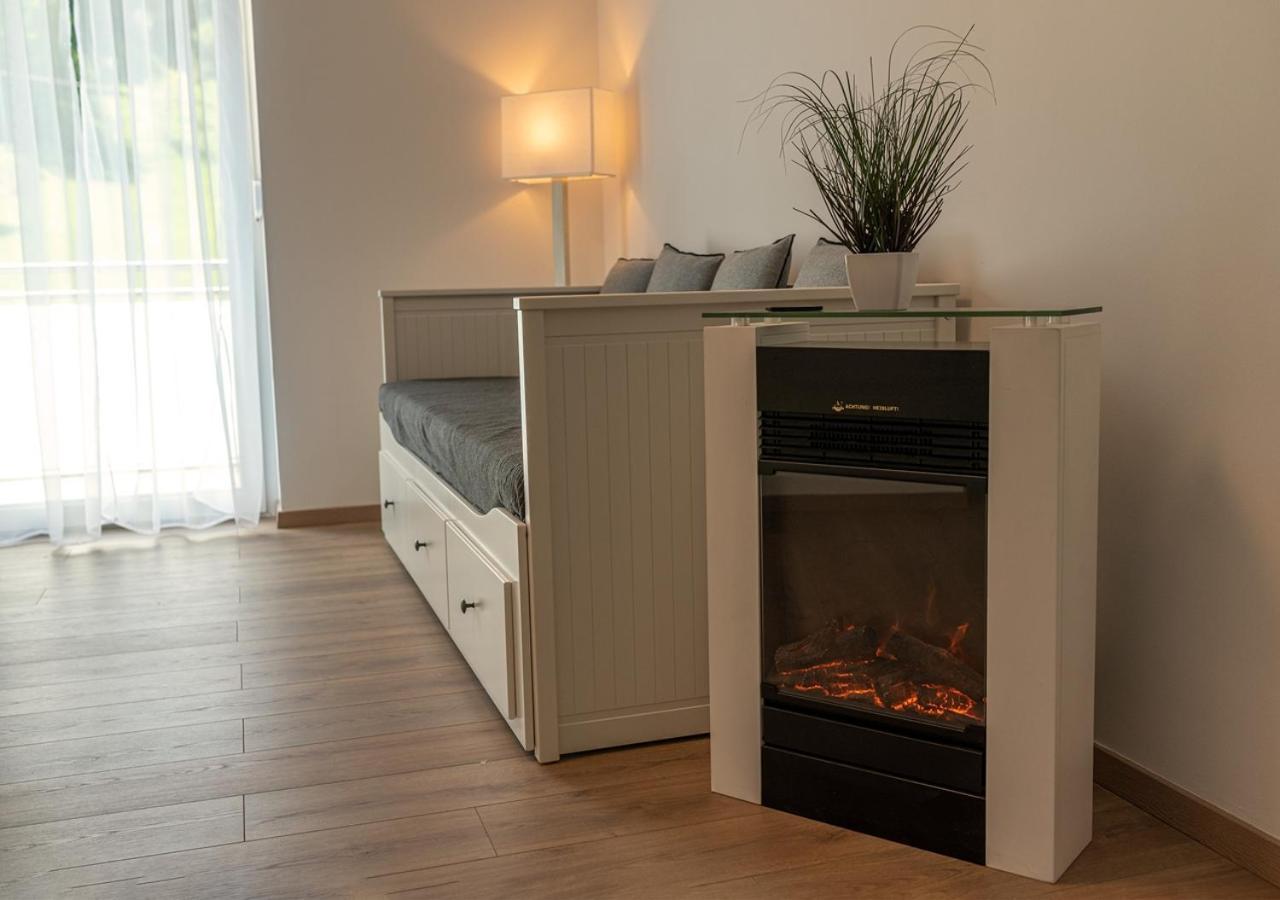 Claus Resch Appartements 루트스카치 외부 사진